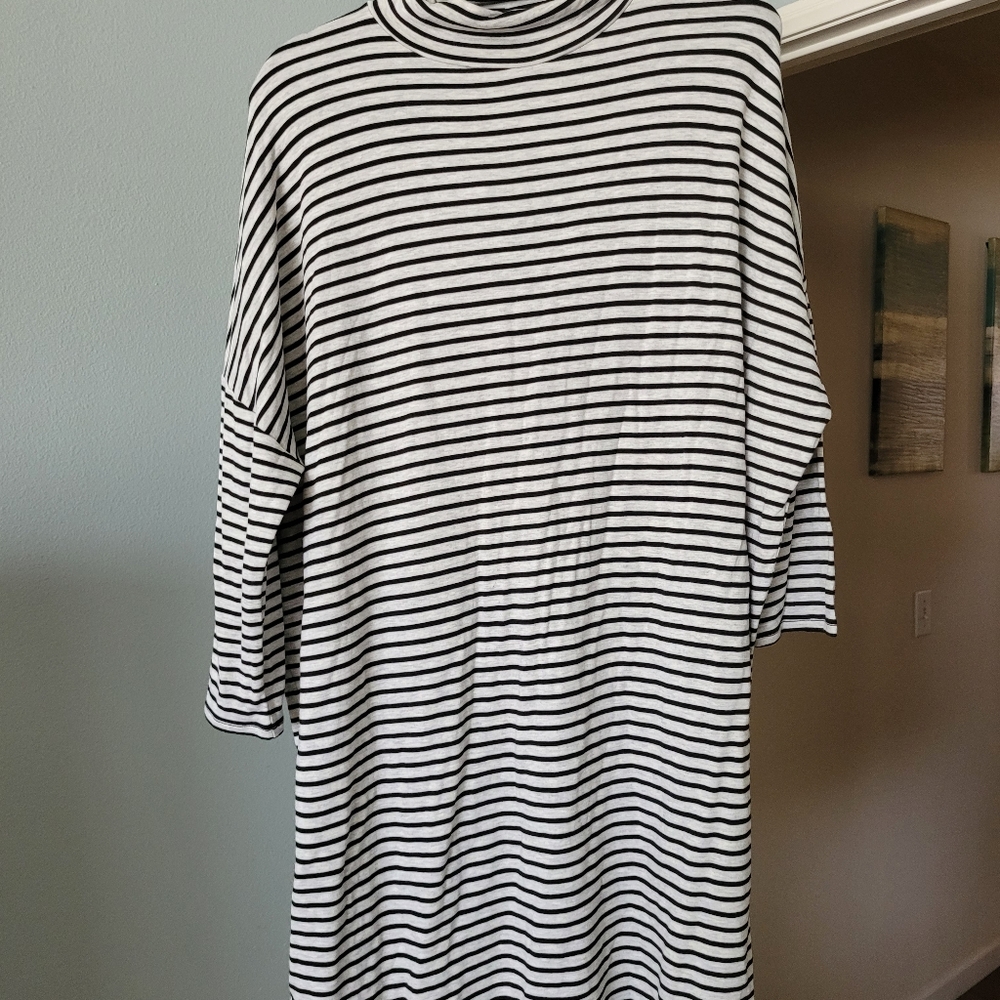 Knit overside dress